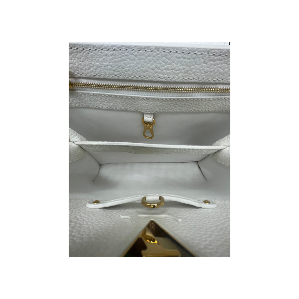 Louis Vuitton Capucines BB
